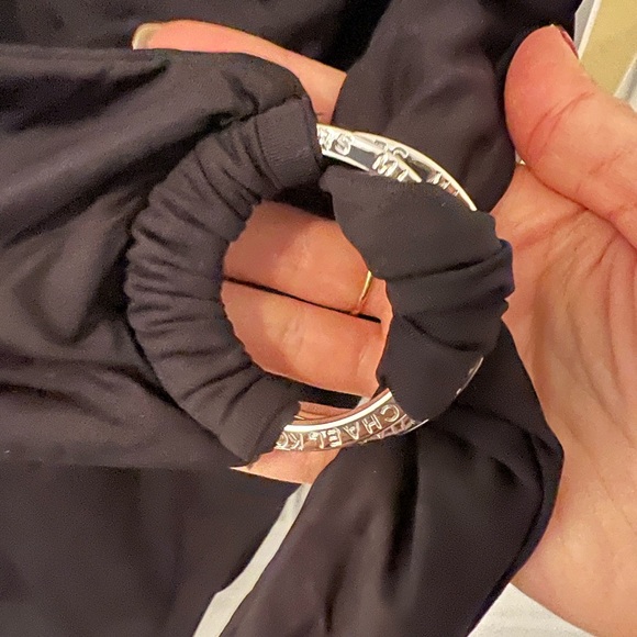 NWT - Michael Kors Belted Surplice Plunge One Piece - Iconic Solids - Size 6 - Picture 5 of 7